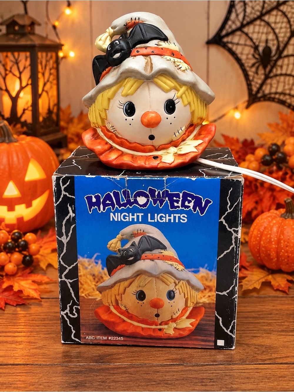 Vintage ABC Halloween Scarecrow Night Light Ceramic Bat Hat Original Box Works
